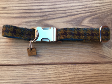 Load image into Gallery viewer, Brown &amp; Turquoise Harris Tweed Collar
